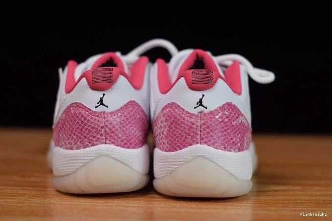 Low 11 Air Snakeskin Jordan WMNS AH7860-106 Pink 1024